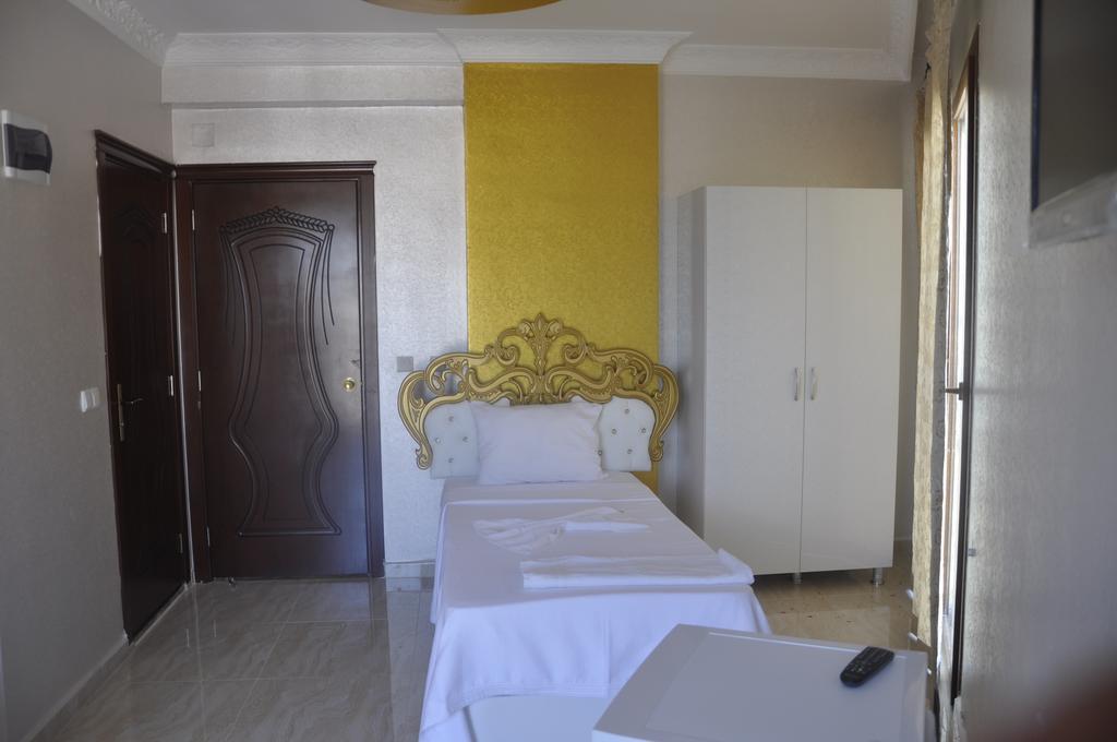 Alev Palace Otel Arsuz Kamer foto